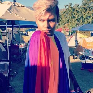 Meet your Posher, Andres